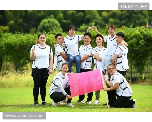 和睦法兰克福俱乐部迎来新赛季挑战，注重团队凝聚力和战略调整