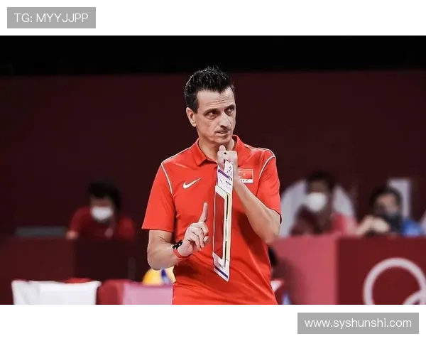 国际米兰队长手术成功恢复良好 球迷期待其早日重返赛场 国际米兰队长手术成功恢复良好 球迷期待其早日重返赛场