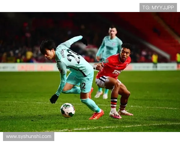 查尔顿俱乐部最新动态:新签约球员加入阵容,备战新赛季挑战 查尔顿俱乐部最新动态:新签约球员加入阵容,备战新赛季挑战