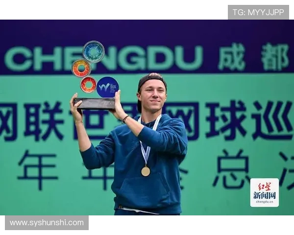 网球赛事迎来新星崛起 青少年选手震撼夺冠刷新历史纪录 网球赛事迎来新星崛起 青少年选手震撼夺冠刷新历史纪录